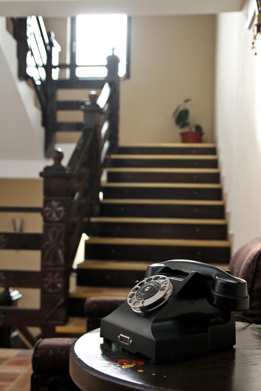 Casa Bradet Guest House Intorsura Buzaului Ngoại thất bức ảnh